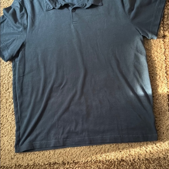 H&M Blue Polo Shirt for Casual Elegance - Picture 3 of 9